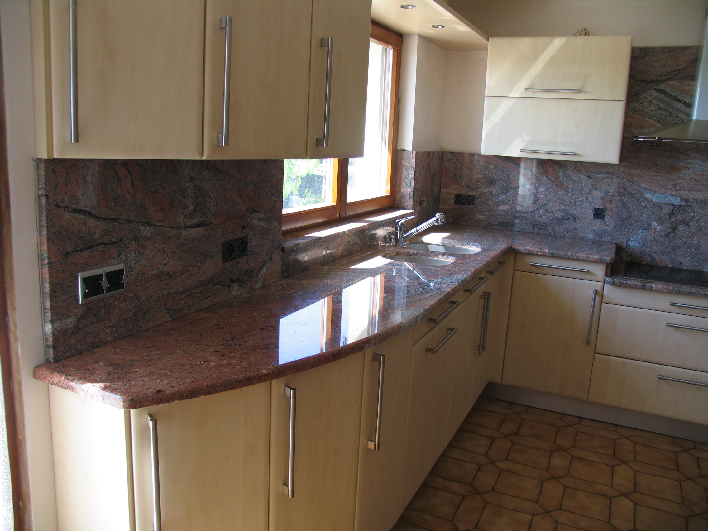 Aménagements intérieur – pierre naturelle cuisine, salle de bain ...