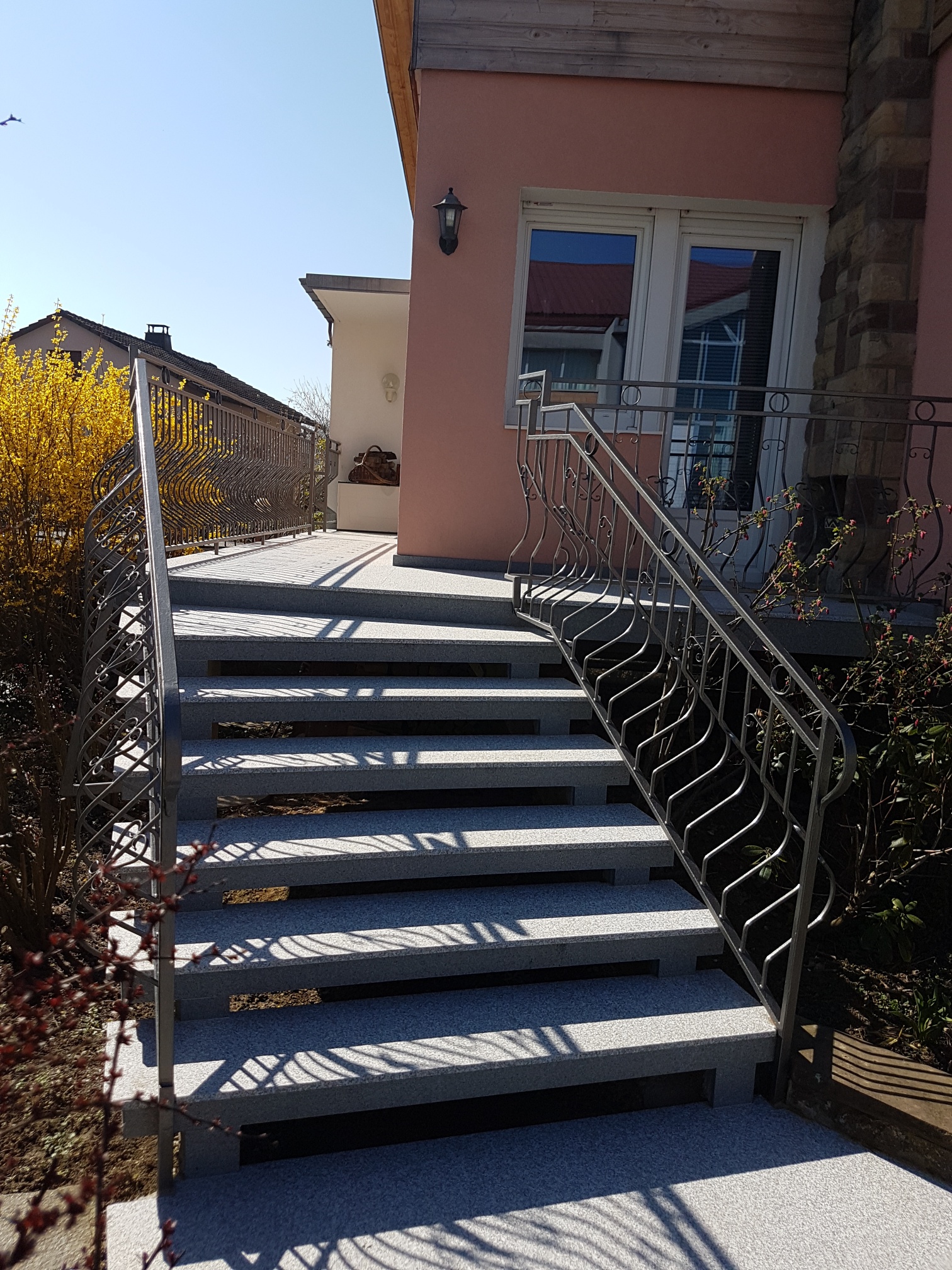 habillage escalier granit alsace