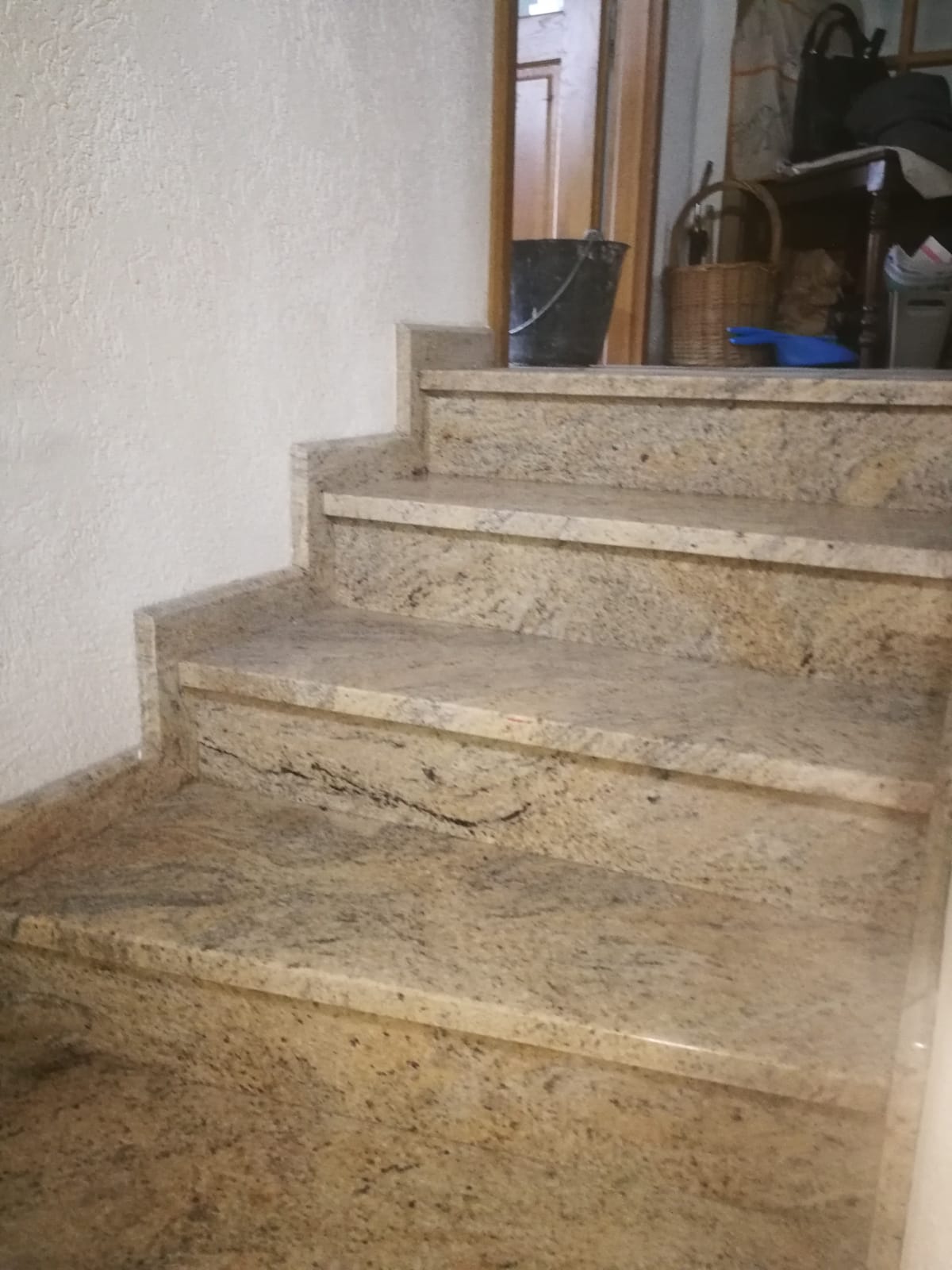 escalier interieur en pierre